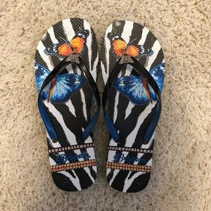 Brighton Butterfly Flip Flops Size 8